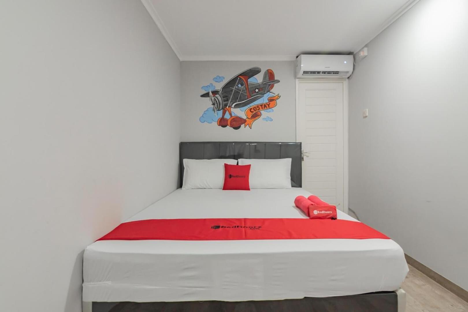 Reddoorz Plus Near Lembang Park & Zoo Exterior foto